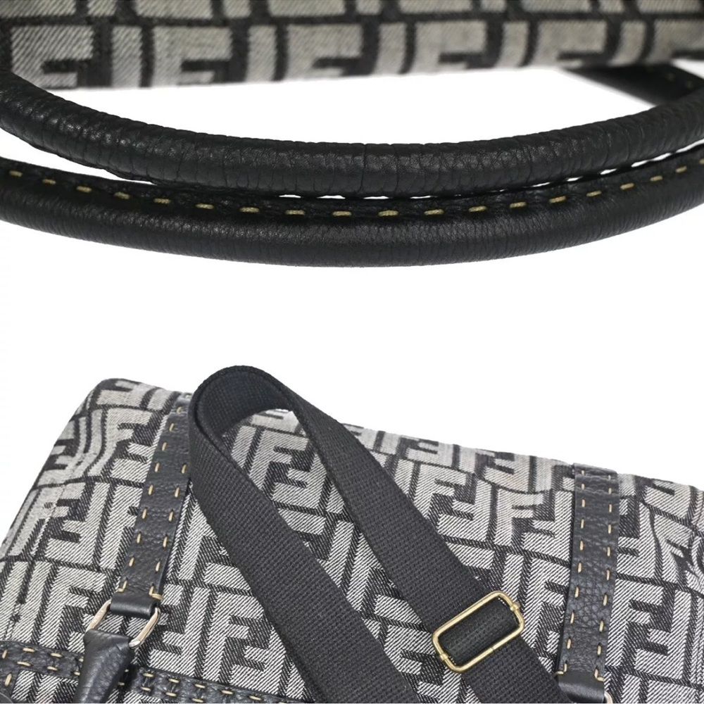 FENDI ZUCCA CANVAS BAG 🖤🩶 with COA - Picture 6 of 12